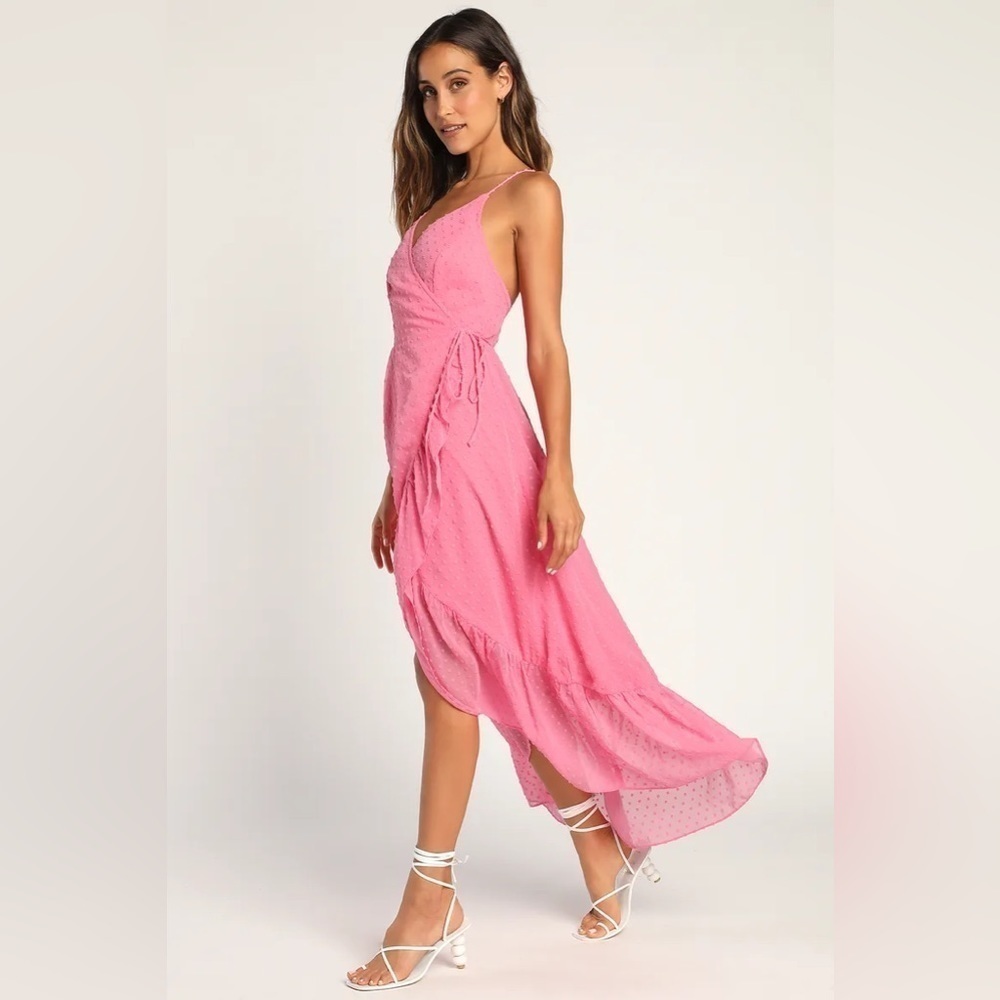 NWT Lulus Effortlessly Easy Swiss Dot High-Low Midi Wrap Dress in‎ Pink Medium - Picture 9 of 9